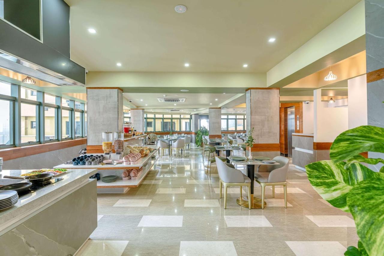 Marukab Plaza 4* Male